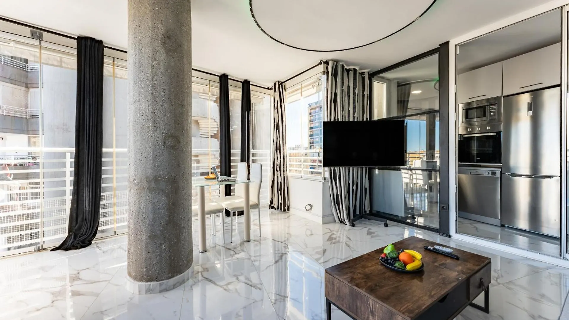 Ct 352 - Faro'S Torremolinos City Towers 1 - Walking Distance To Everything
