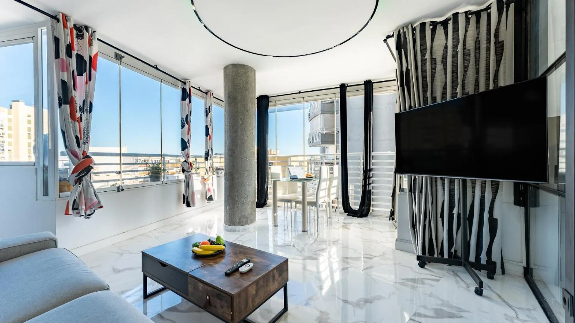 Ct 352 - Faro'S Torremolinos City Towers 1 - Walking Distance To Everything